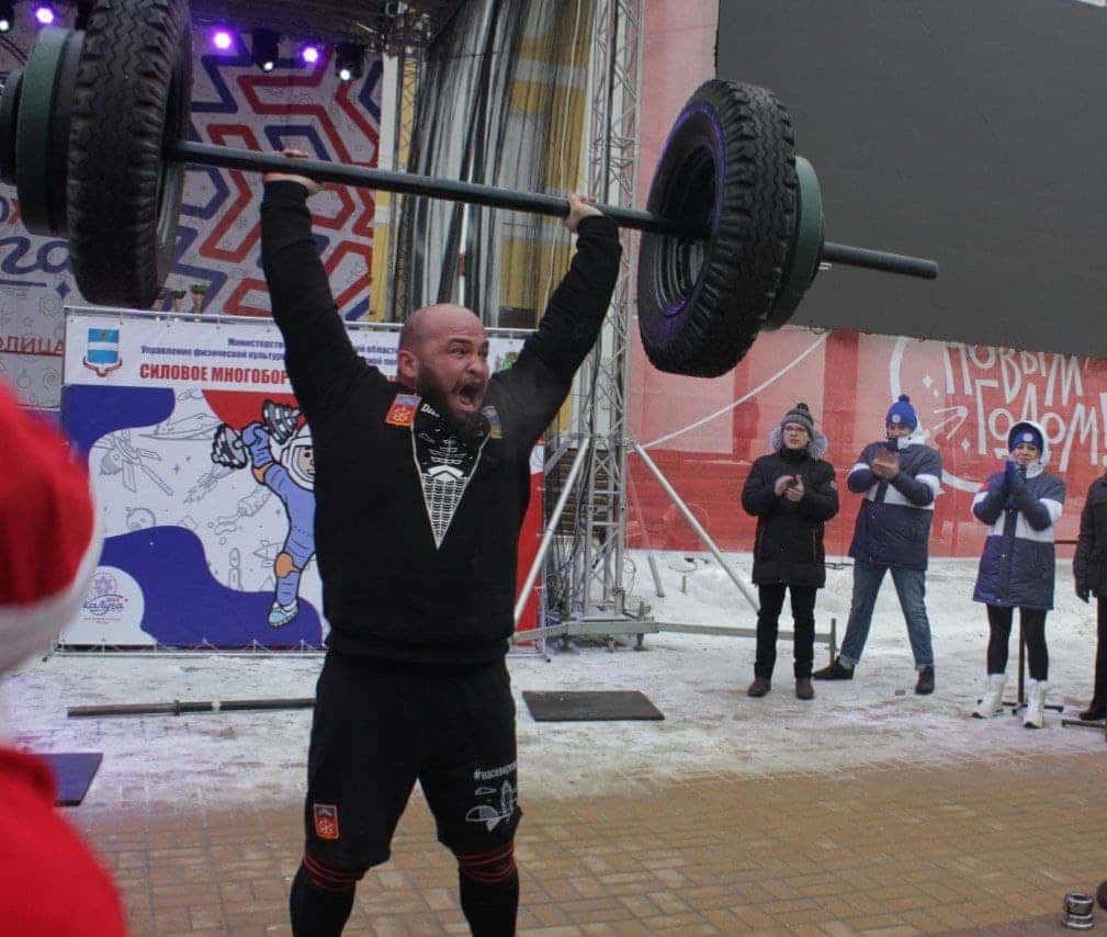Леон Мирошник подъем акселя 167.5 кг. 1