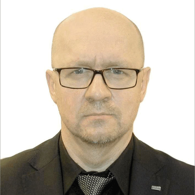 Леонов Сергей